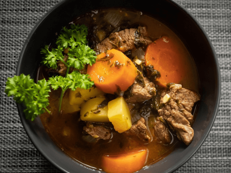 Delicious bowl of beef stew with veggies.